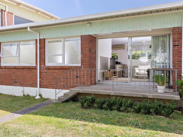 Apartment for rent in Wairau Valley