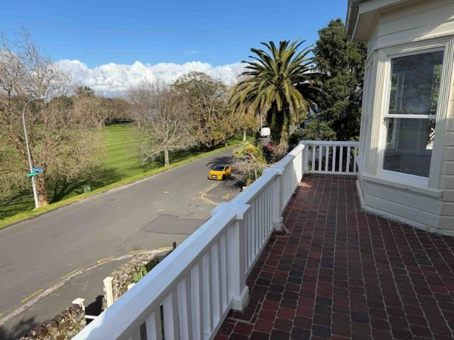 Apartment for rent in Devonport, Oroua County