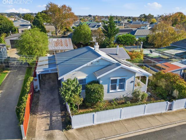 House for rent in Devonport, Tasmania