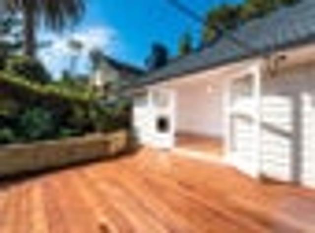 House for rent in Narrow Neck