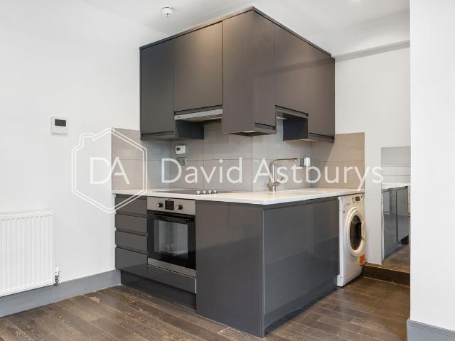 Studio for rent in Shepherd's Bush, Greater London