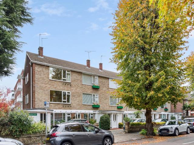 Apartment for rent in London Borough of Richmond upon Thames, Greater London