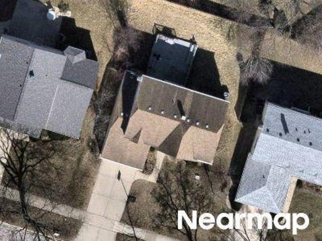 House for sale in Buffalo Grove, Illinois