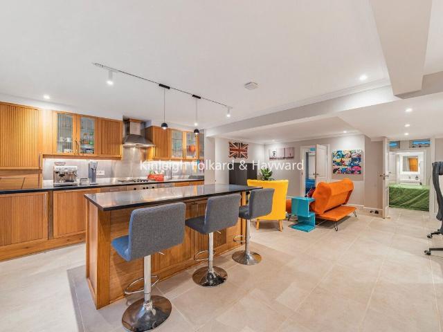 Apartment for rent in London Borough of Hounslow, Greater London