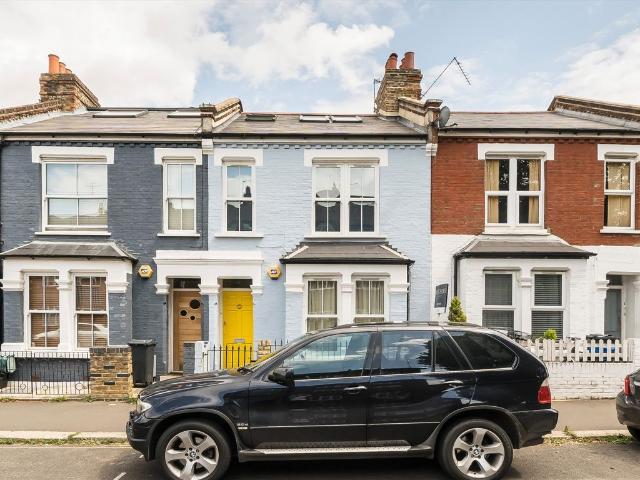 Apartment for rent in London Borough of Hounslow, Greater London