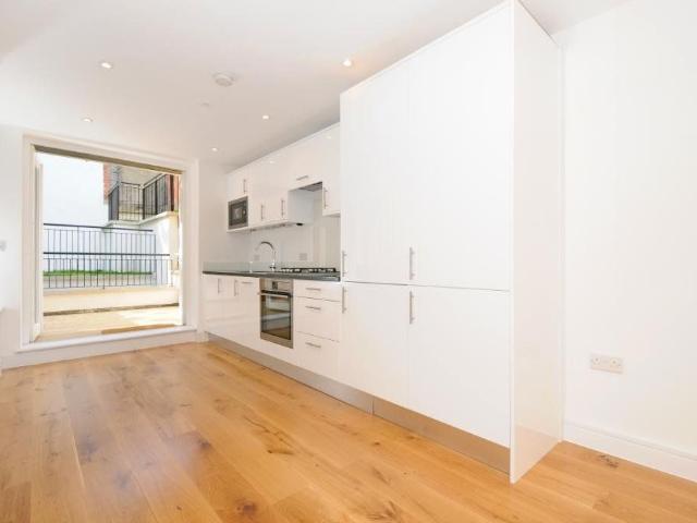 House for rent in London Borough of Lewisham, Forest Hill