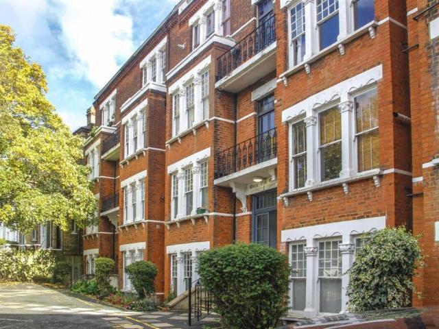 Apartment for rent in London Borough of Lewisham, Forest Hill
