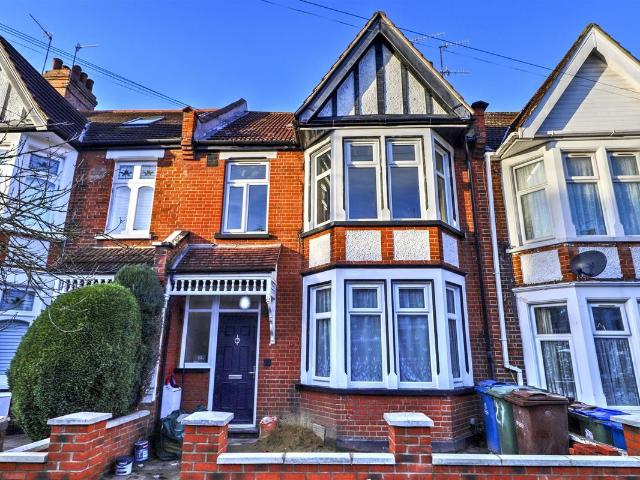 House for rent in London Borough of Harrow, Greater London