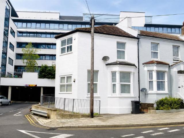 House for rent in Blacklands, Guestling Green