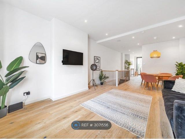 Apartment for rent in London Borough of Lewisham, Greater London