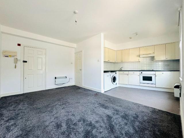 Studio for rent in London Borough of Lewisham, Forest Hill