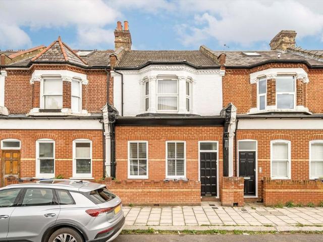 Apartment for rent in London Borough of Hounslow, Greater London