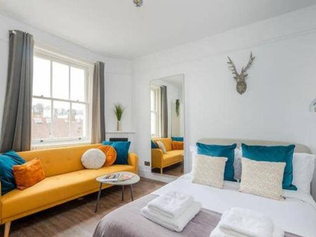 House for rent in Lyons, Greater London