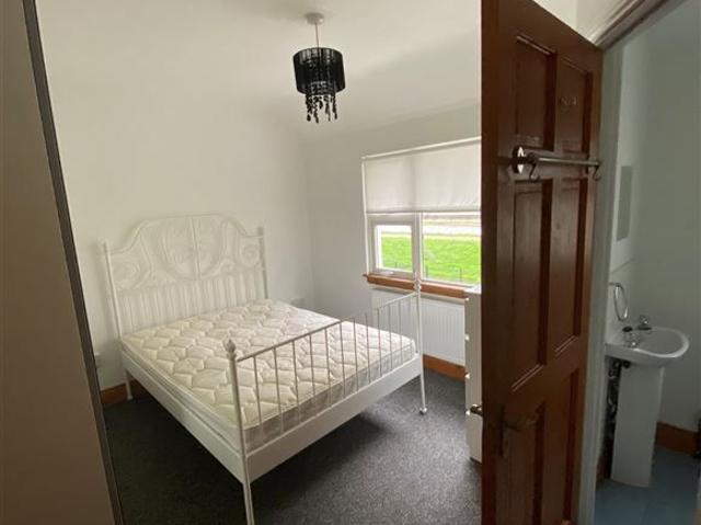 House to rent in Bluebell, North Tipperary