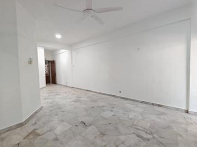 Apartment for sale in Country Heights Damansara, Kuala Lumpur