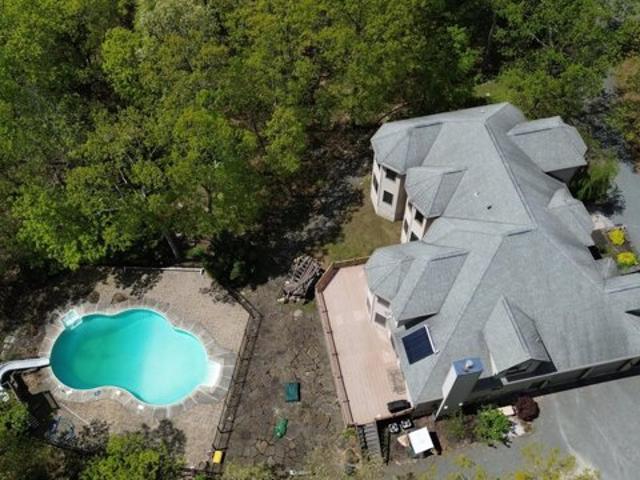 House for sale in Hawley