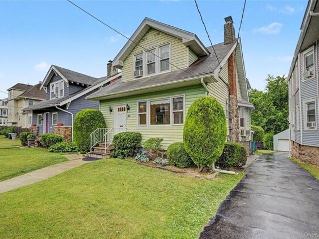 House for sale in New Rochelle, New York