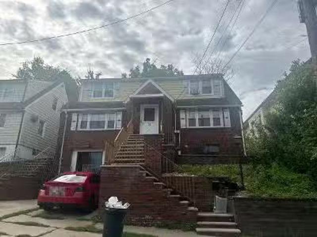 House for sale in Passaic