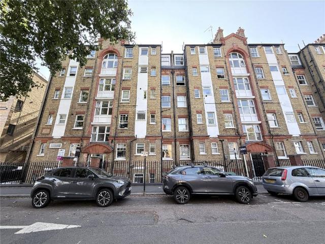 Apartment for rent in London Borough of Hounslow, Greater London