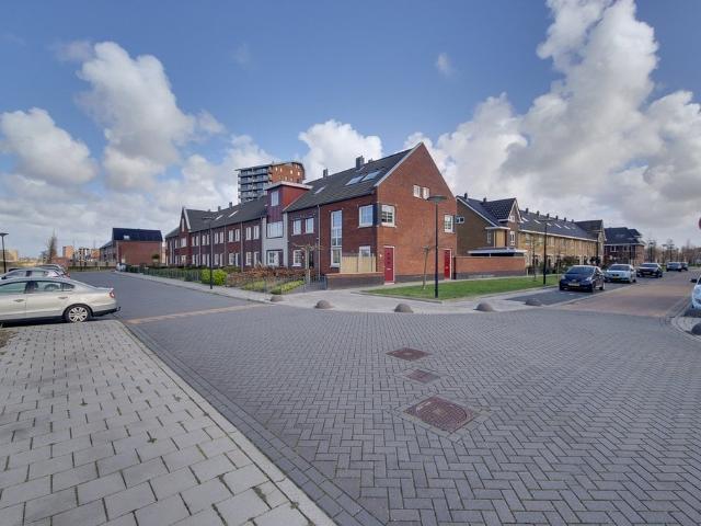 Woning te huur in Broekpolder, Beverwijk