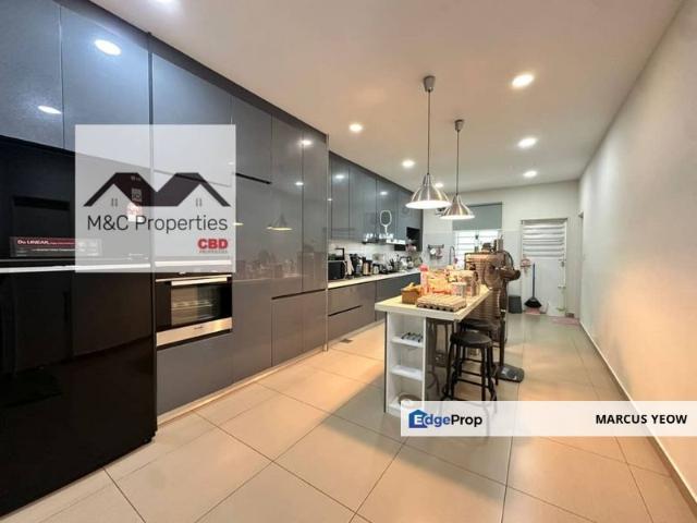 House for sale in Sendayan Village, Negeri Sembilan