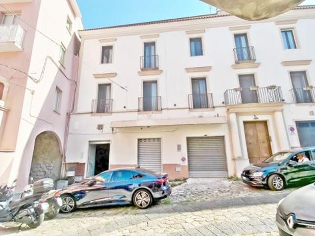Capannone in affitto a Gaeta, Lazio