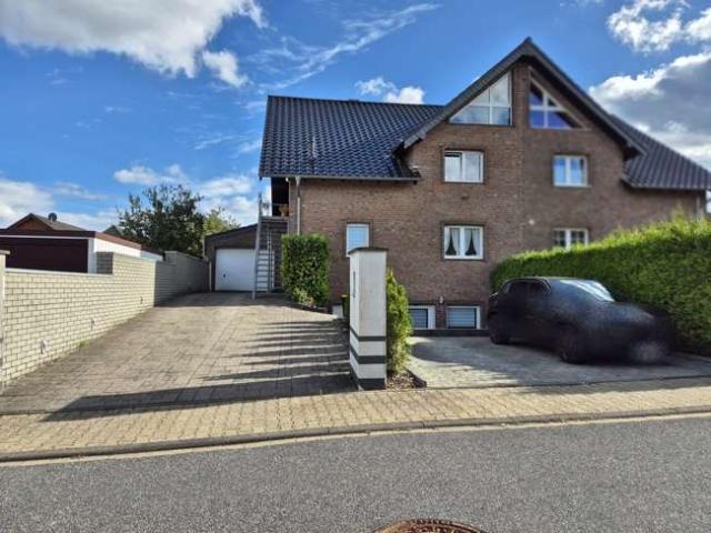 Wohnung kaufen in Großhau, Hürtgenwald