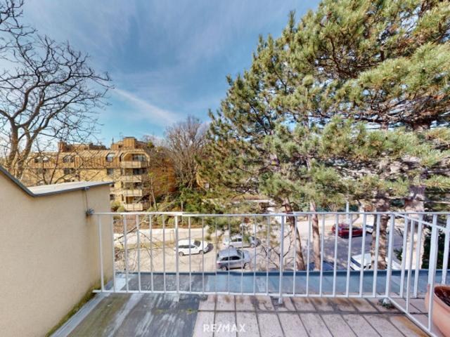 Dachgeschosswohnung kaufen in Währing, Wien