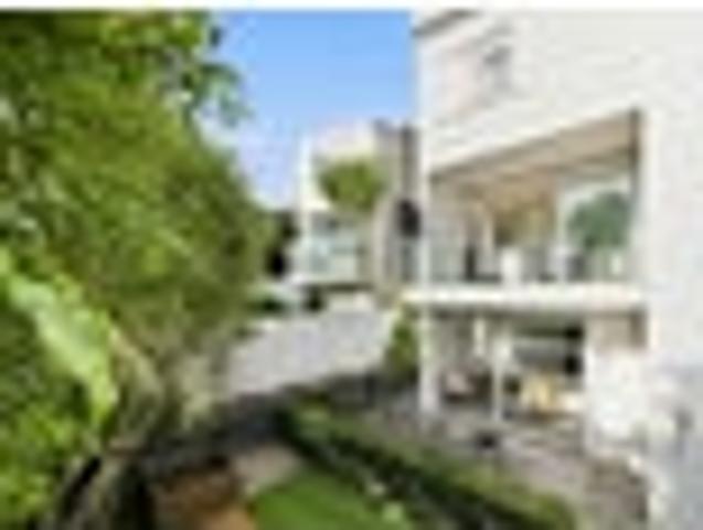 House for sale in Balmoral