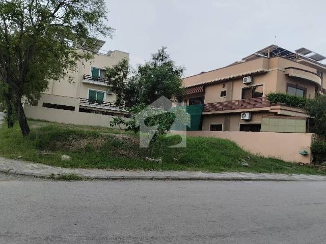 Property for sale in Islamabad