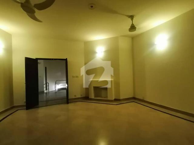 Property for rent in لاہور, لاہور ڈویژن