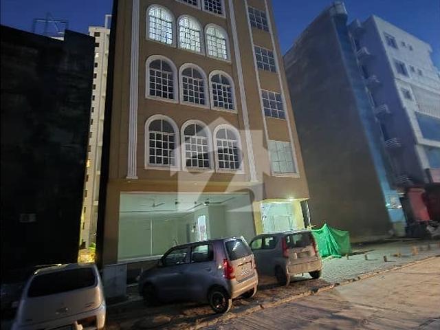 Building for sale in Islamabad
