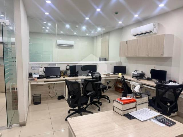 Office for rent in لاہور, لاہور ڈویژن