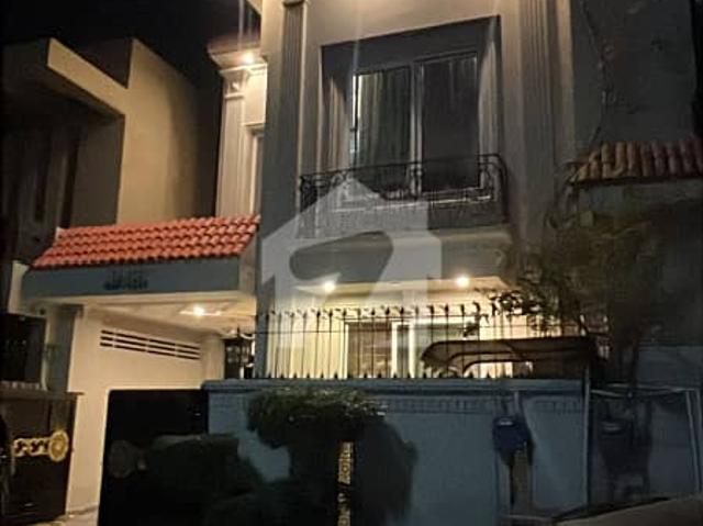 House for sale in لاہور, لاہور ڈویژن