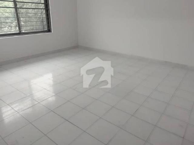 Building for rent in Rawalpindi, Islamabad Capital Territory