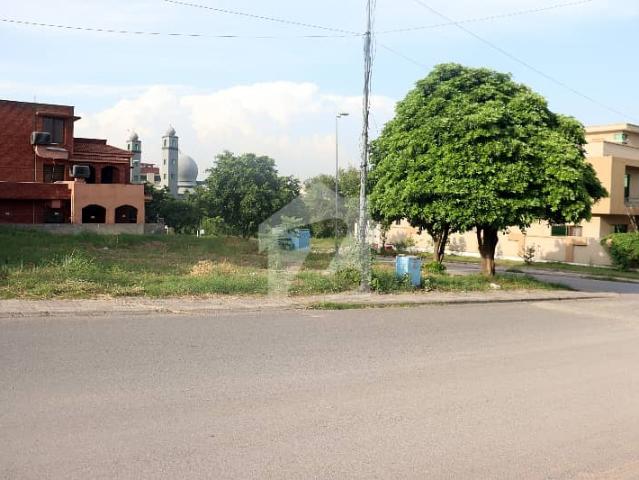 Property for sale in Islamabad