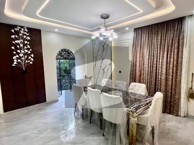 House for sale in 6 ڈی ایچ اے فیز, کراچی ڈویژن
