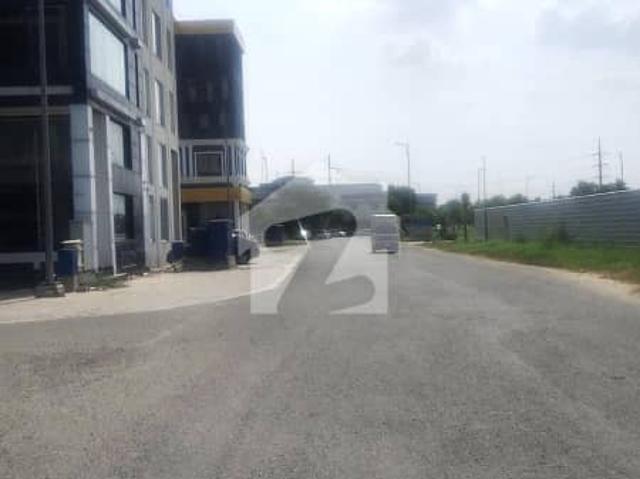 Building for sale in لاہور, لاہور ڈویژن