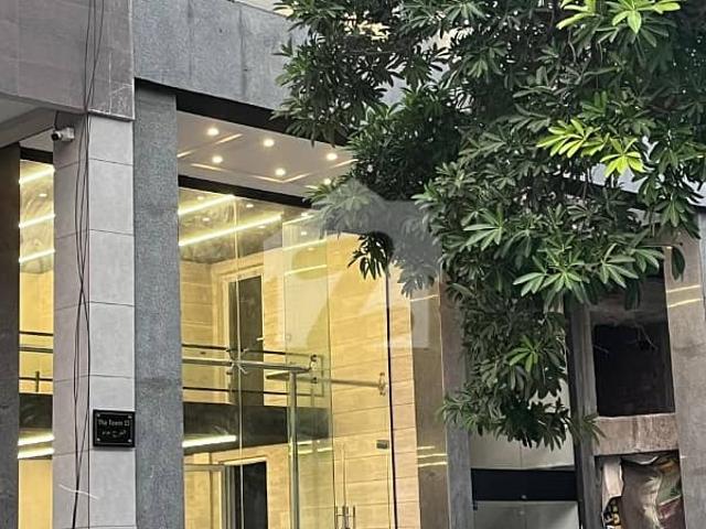 Building for rent in لاہور, لاہور ڈویژن