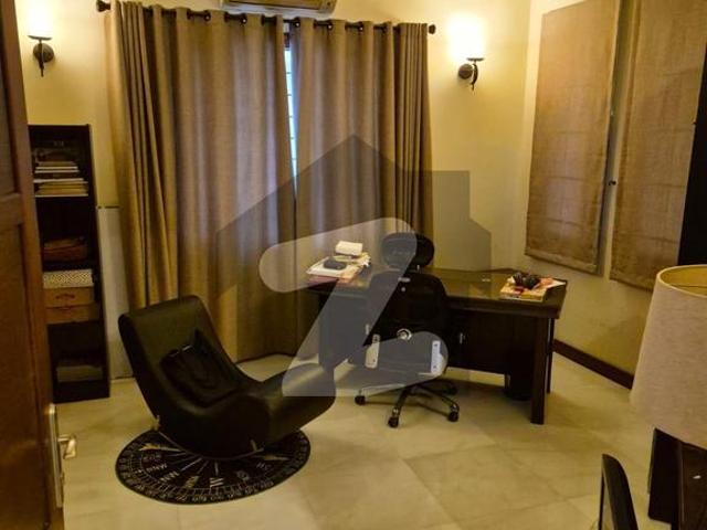 House for sale in 8 ڈی ایچ اے فیز, کراچی ڈویژن