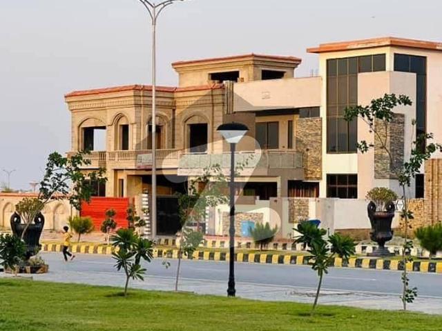 Property for sale in Peshawar, North West Frontier Province