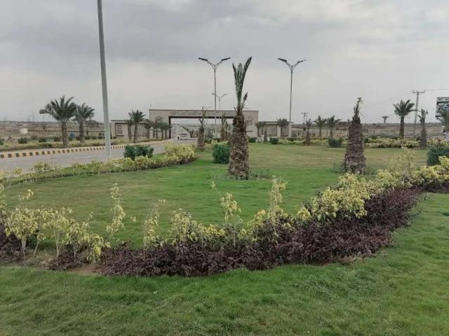 Land for sale in Peshawar, North West Frontier Province