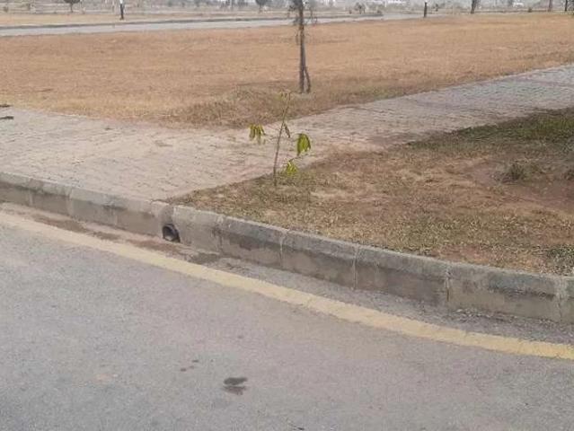 Land for sale in Islamabad