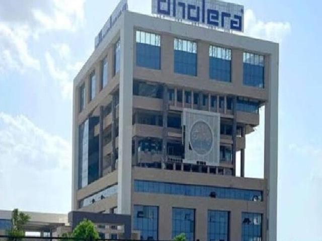 Commercial for sale in Ahmadabad, Gujarat