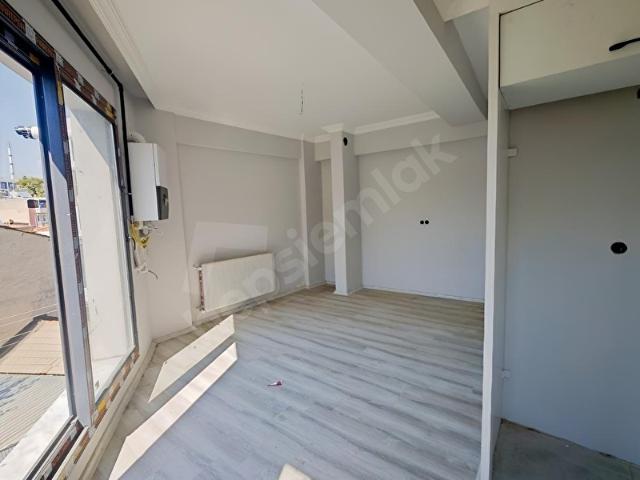 Buca, İzmir içerisinde satılık mülk