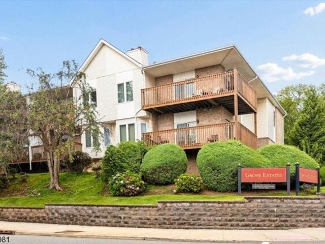 Condo for sale in Passaic, New Jersey