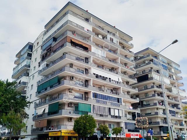 Fikri Altay Mahallesi, Karşıyaka içerisinde kiralık mülk