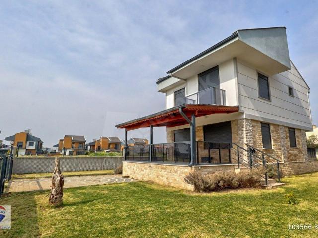 Dikili, İzmir içerisinde satılık Villa