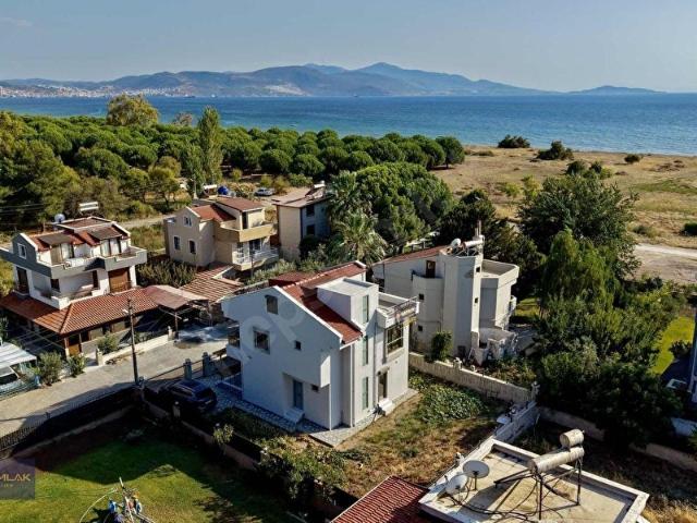 Dikili, İzmir içerisinde satılık Villa