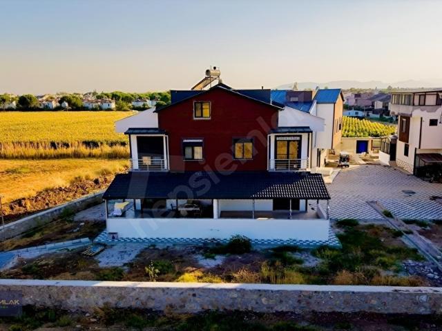 Dikili, İzmir içerisinde satılık Villa